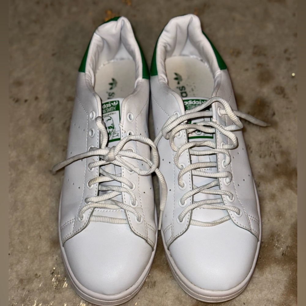Adidas Men's Stan Smith Sneaker size 8.5 men GUC white / green